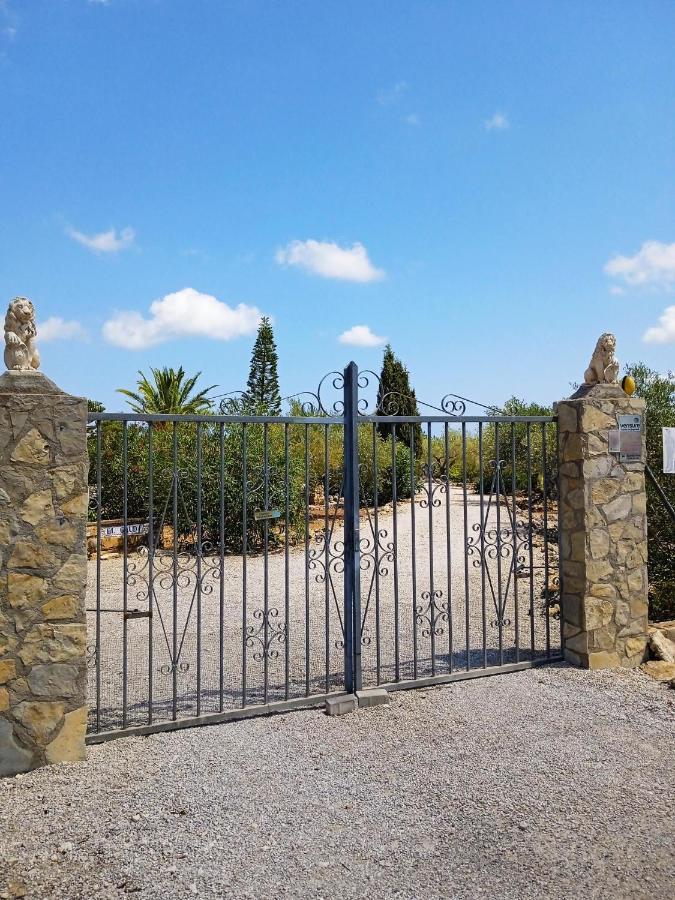 Finca El Gaudi, Casita Catharina L'Ampolla Zewnętrze zdjęcie